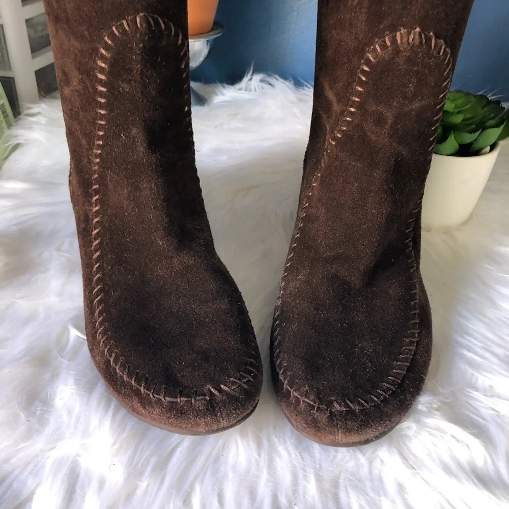 Aldo  Brown Tall Women’s Leather Fall Winter Sueded Boots size 8